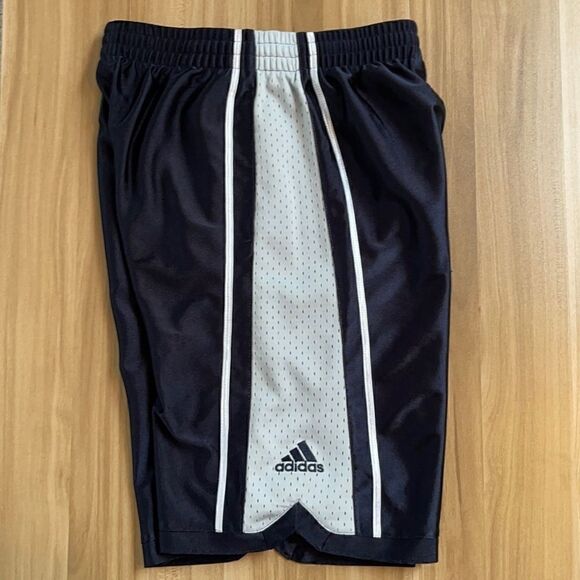 Adidas Basketball shorts.  Size Youth Medium. - Picture 1 of 6